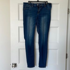 Universal Thread Mid Rise Jegging Size 12/31 Long Jeans